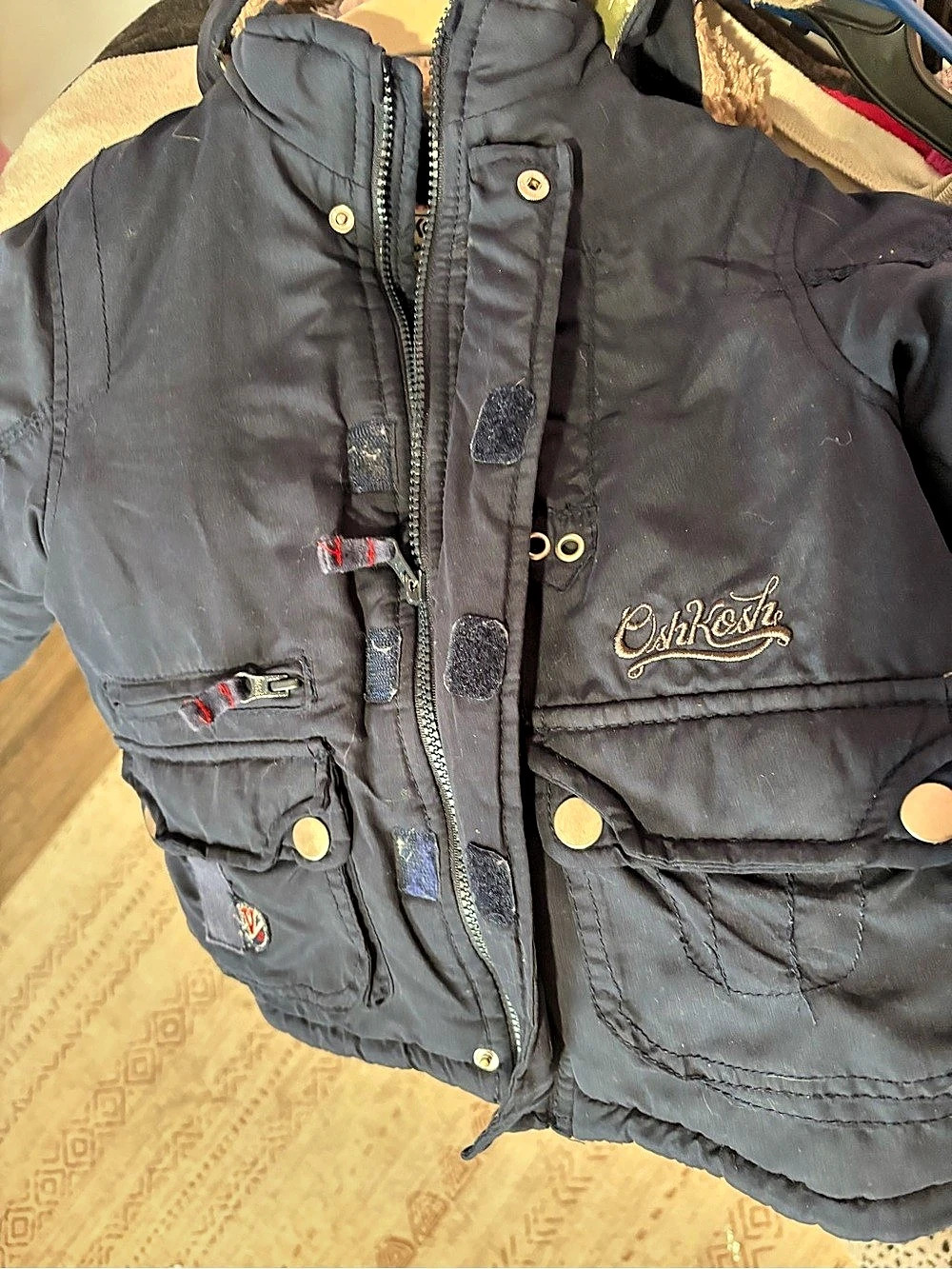 OshKosh toddler 3T Plaid-Lined Puffer Jacket